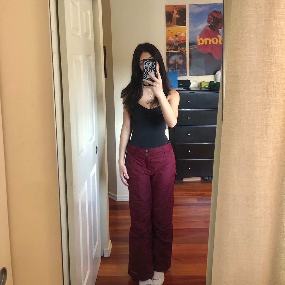 columbia maroon omni-heat ski pants!